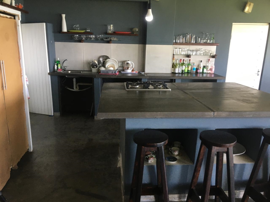 1 Bedroom Property for Sale in Shakas Rock KwaZulu-Natal