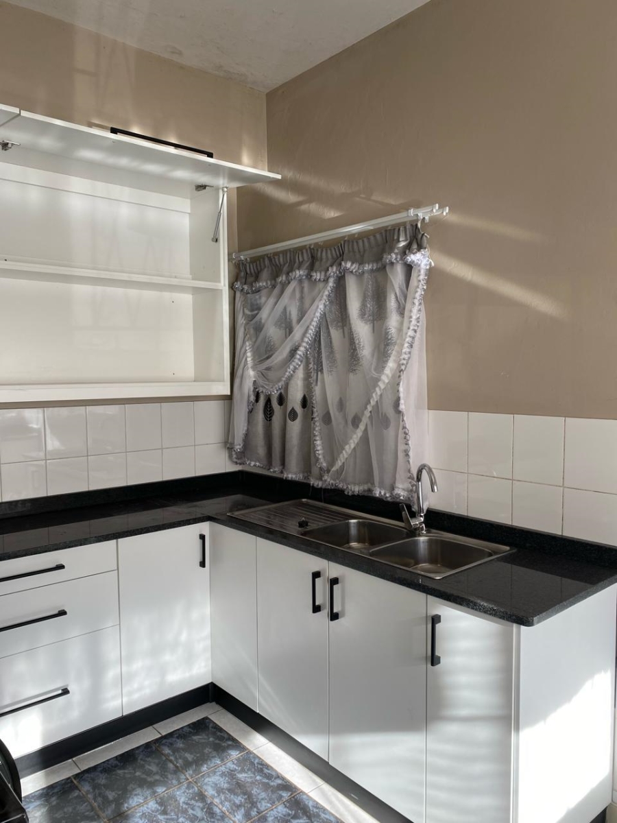 1 Bedroom Property for Sale in Boughton KwaZulu-Natal