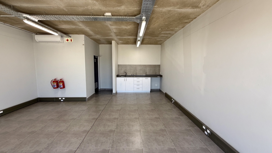 To Let commercial Property for Rent in Glen Anil KwaZulu-Natal