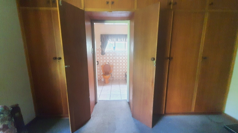 4 Bedroom Property for Sale in Pioneer Park KwaZulu-Natal