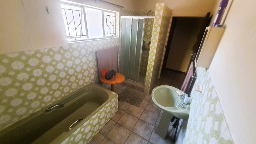 4 Bedroom Property for Sale in Pioneer Park KwaZulu-Natal