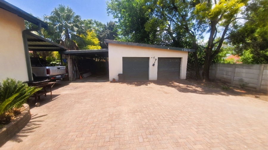 4 Bedroom Property for Sale in Pioneer Park KwaZulu-Natal