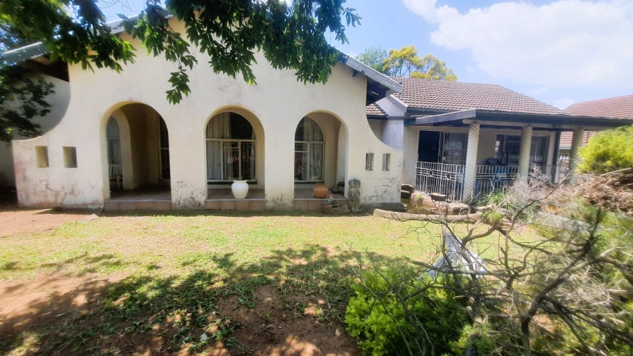 4 Bedroom Property for Sale in Pioneer Park KwaZulu-Natal
