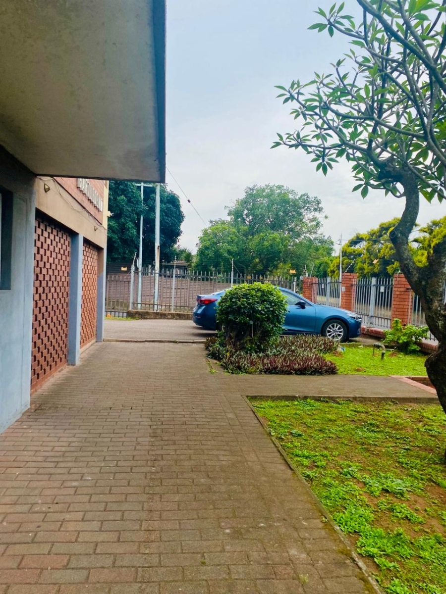 2 Bedroom Property for Sale in Umbilo KwaZulu-Natal