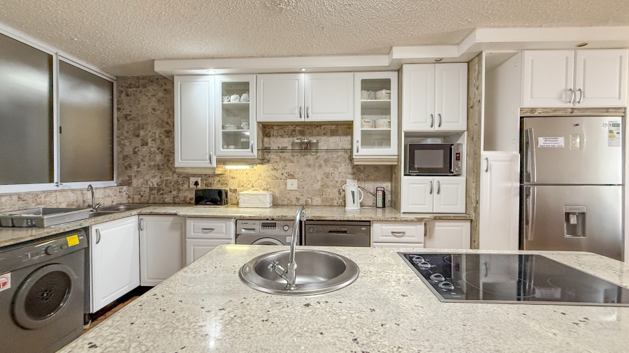 3 Bedroom Property for Sale in Willard Beach KwaZulu-Natal