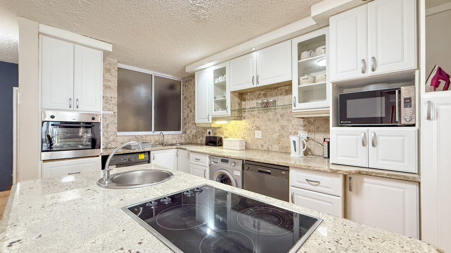 3 Bedroom Property for Sale in Willard Beach KwaZulu-Natal