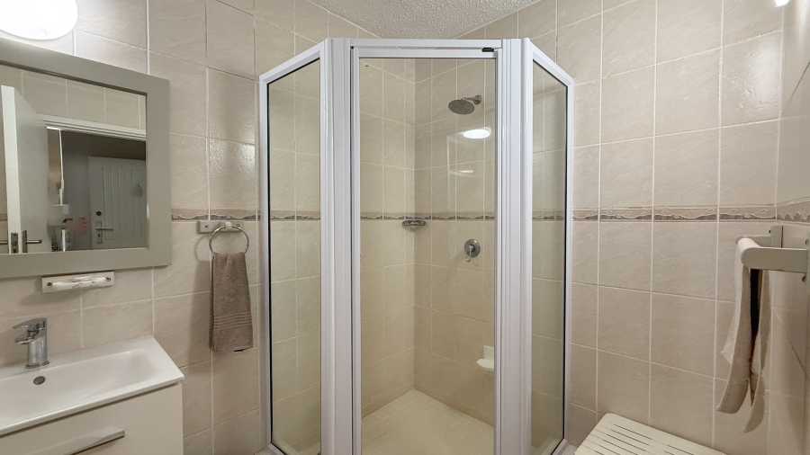 3 Bedroom Property for Sale in Willard Beach KwaZulu-Natal