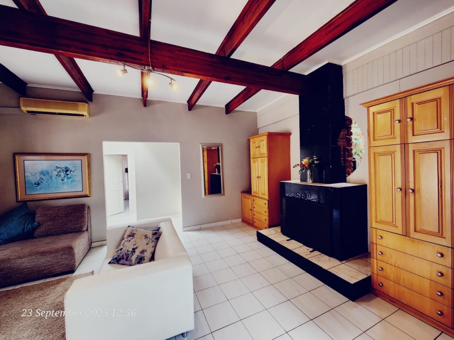 4 Bedroom Property for Sale in Orient Heights KwaZulu-Natal