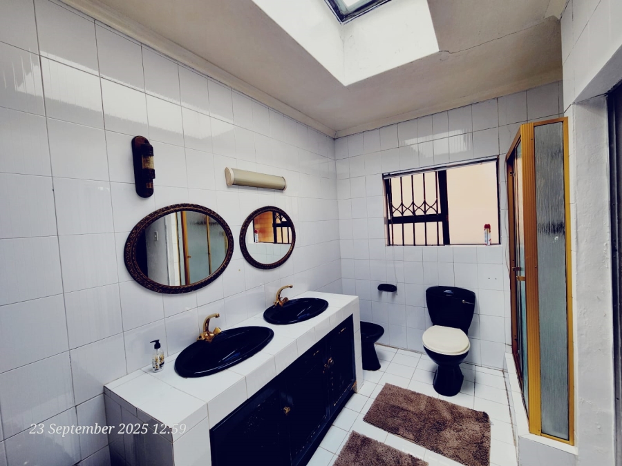 4 Bedroom Property for Sale in Orient Heights KwaZulu-Natal