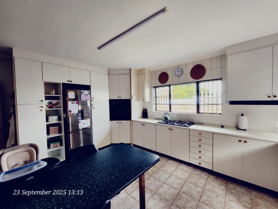 4 Bedroom Property for Sale in Orient Heights KwaZulu-Natal