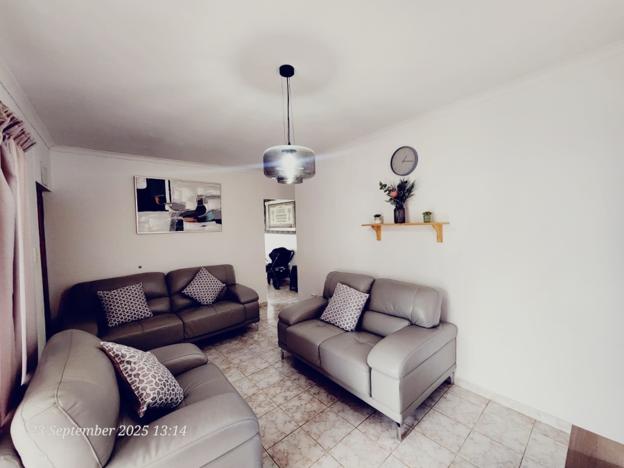 4 Bedroom Property for Sale in Orient Heights KwaZulu-Natal