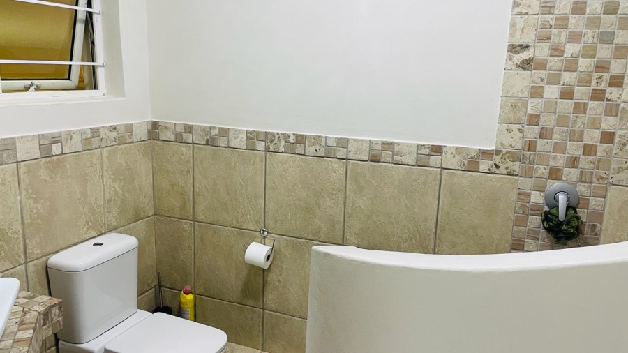 5 Bedroom Property for Sale in Bluff KwaZulu-Natal