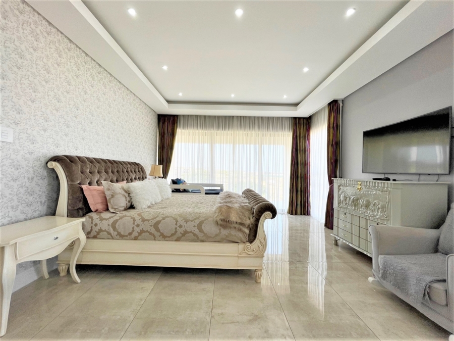 5 Bedroom Property for Sale in Sheffield Beach KwaZulu-Natal