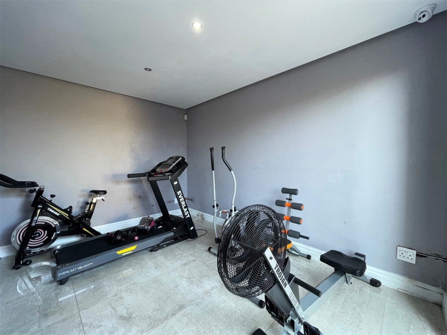 5 Bedroom Property for Sale in Sheffield Beach KwaZulu-Natal