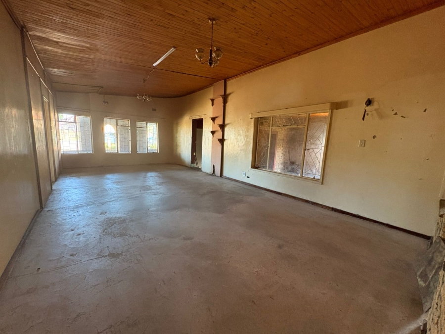 5 Bedroom Property for Sale in Arborpark KwaZulu-Natal