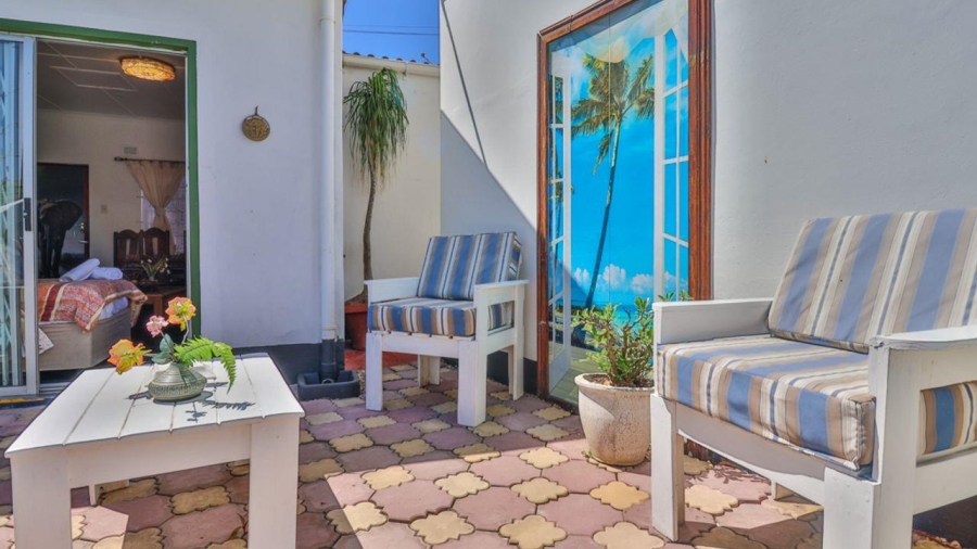 9 Bedroom Property for Sale in Queensburgh KwaZulu-Natal