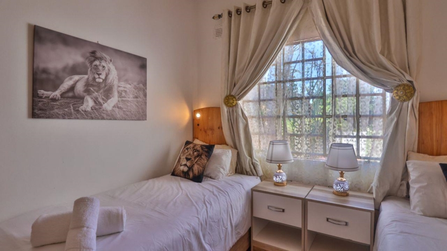 9 Bedroom Property for Sale in Queensburgh KwaZulu-Natal