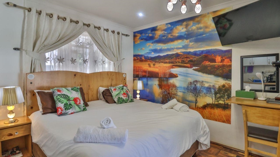 9 Bedroom Property for Sale in Queensburgh KwaZulu-Natal