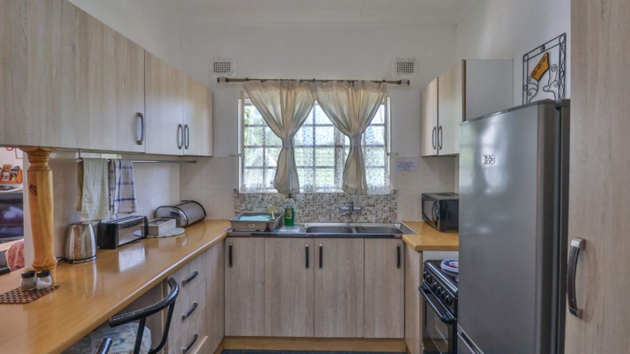 9 Bedroom Property for Sale in Queensburgh KwaZulu-Natal