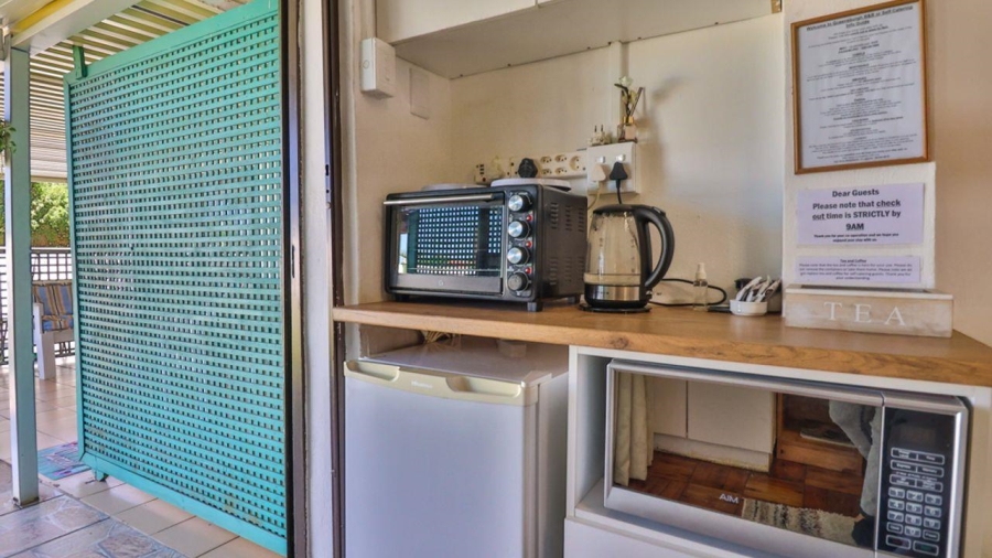 9 Bedroom Property for Sale in Queensburgh KwaZulu-Natal