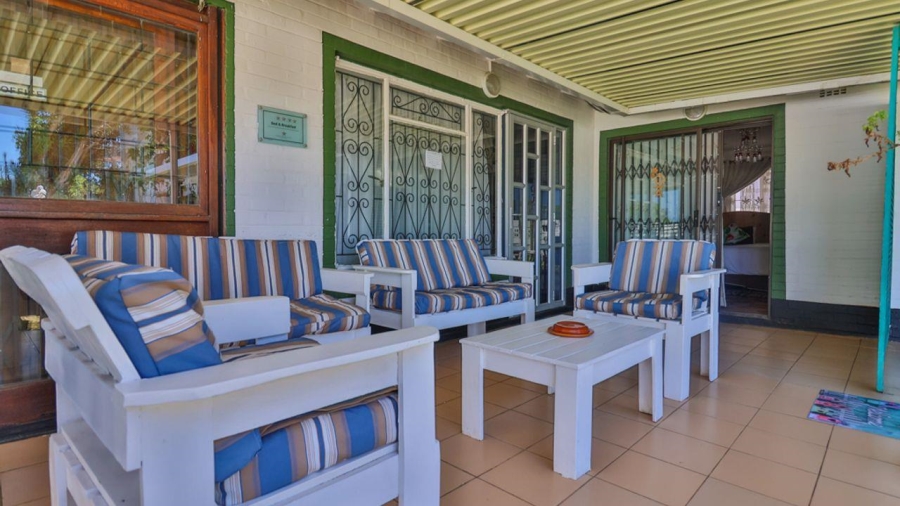 9 Bedroom Property for Sale in Queensburgh KwaZulu-Natal