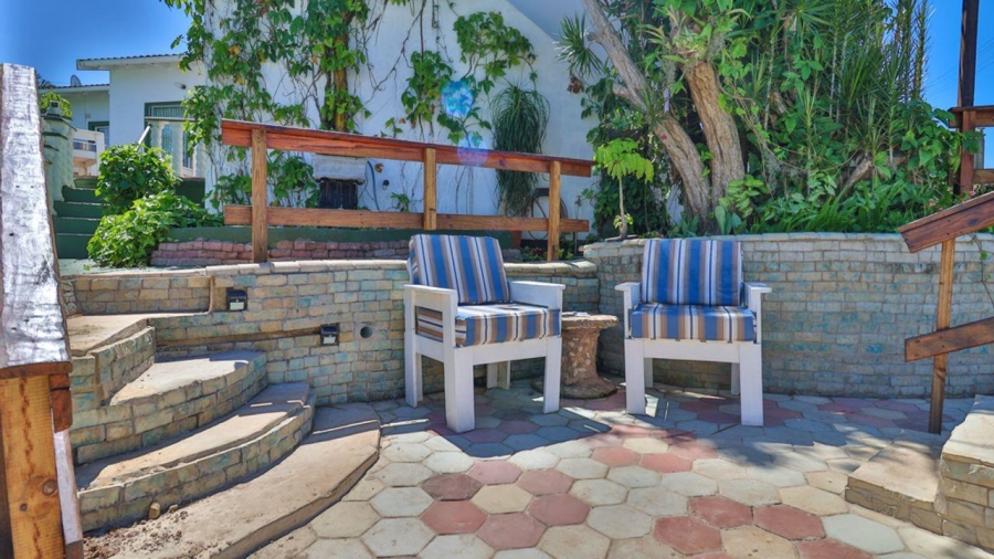 9 Bedroom Property for Sale in Queensburgh KwaZulu-Natal