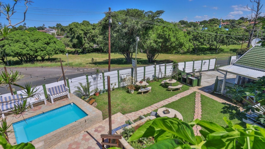 9 Bedroom Property for Sale in Queensburgh KwaZulu-Natal