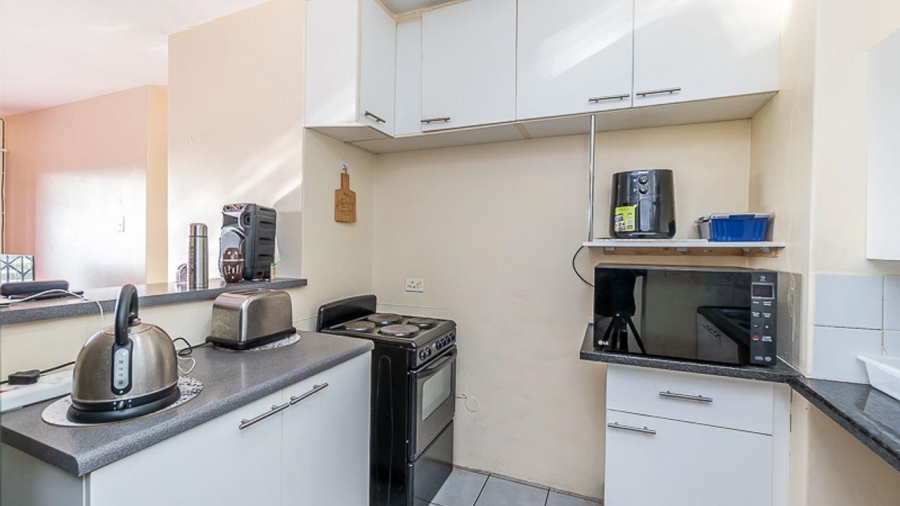 2 Bedroom Property for Sale in Sherwood KwaZulu-Natal