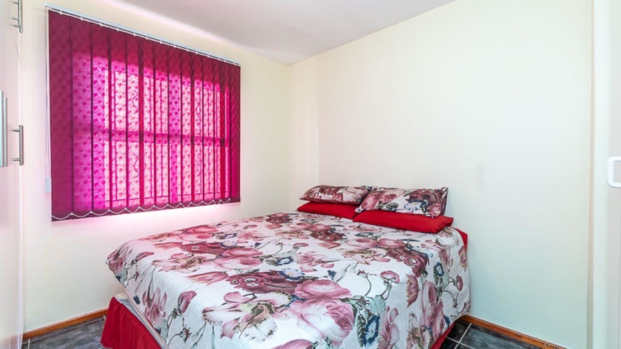 2 Bedroom Property for Sale in Sherwood KwaZulu-Natal