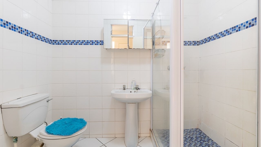 2 Bedroom Property for Sale in Sherwood KwaZulu-Natal