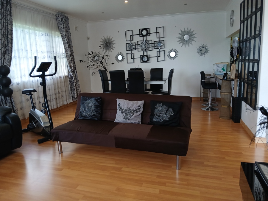 3 Bedroom Property for Sale in Reservoir Hills KwaZulu-Natal