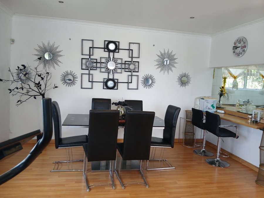 3 Bedroom Property for Sale in Reservoir Hills KwaZulu-Natal