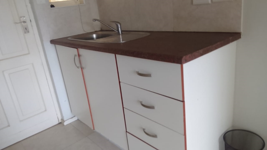 1 Bedroom Property for Sale in Morningside KwaZulu-Natal