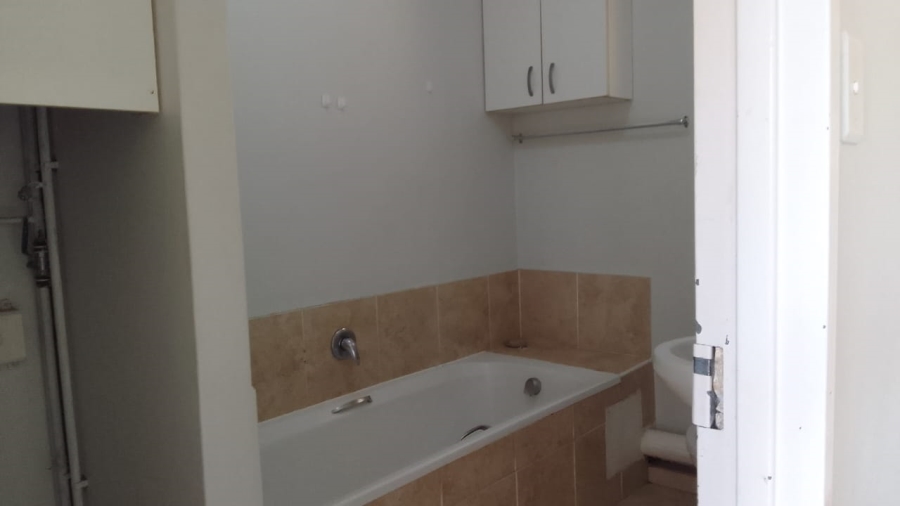 1 Bedroom Property for Sale in Morningside KwaZulu-Natal