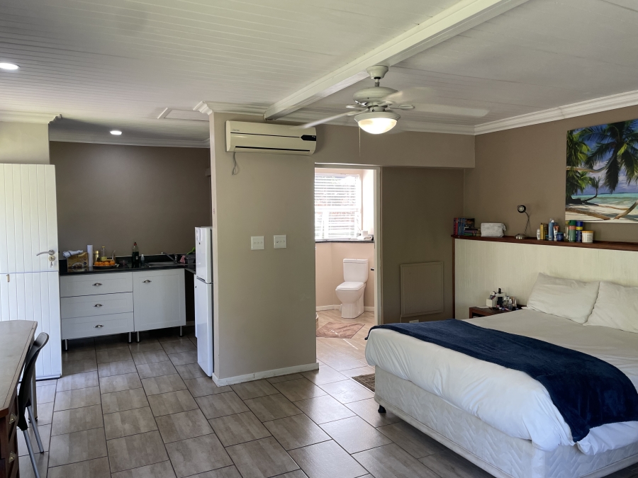 13 Bedroom Property for Sale in Athlone KwaZulu-Natal