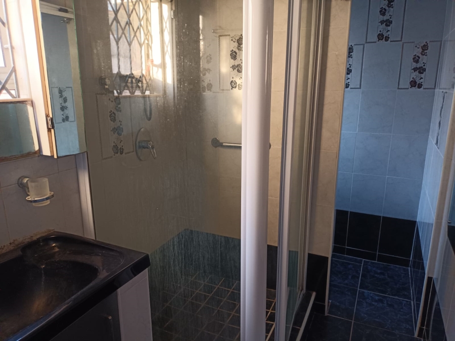 3 Bedroom Property for Sale in Sherwood KwaZulu-Natal