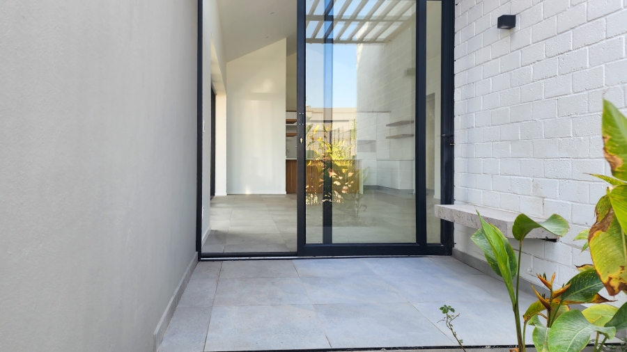 4 Bedroom Property for Sale in Elaleni Coastal Forest Estate KwaZulu-Natal