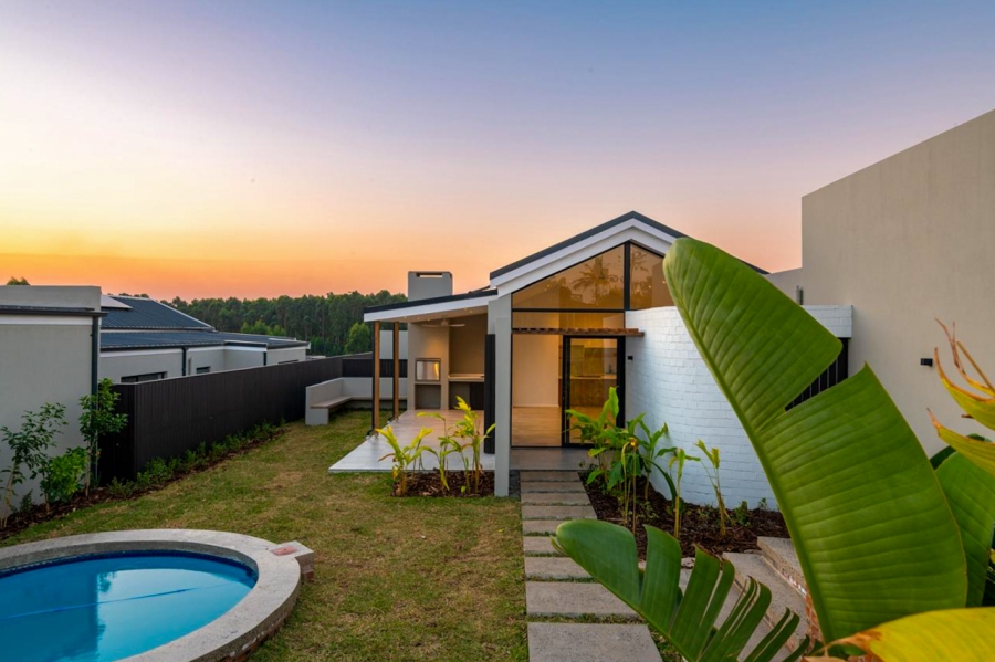 4 Bedroom Property for Sale in Elaleni Coastal Forest Estate KwaZulu-Natal