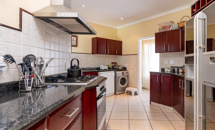 5 Bedroom Property for Sale in Ballito Central KwaZulu-Natal