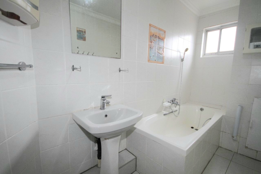 3 Bedroom Property for Sale in Amanzimtoti KwaZulu-Natal