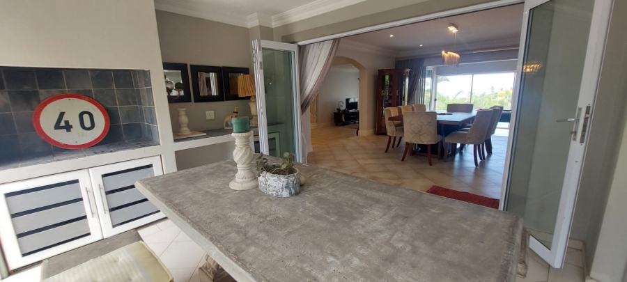 5 Bedroom Property for Sale in Umhlanga KwaZulu-Natal