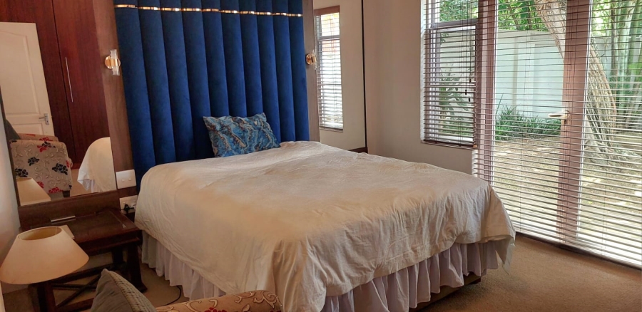 5 Bedroom Property for Sale in Umhlanga KwaZulu-Natal