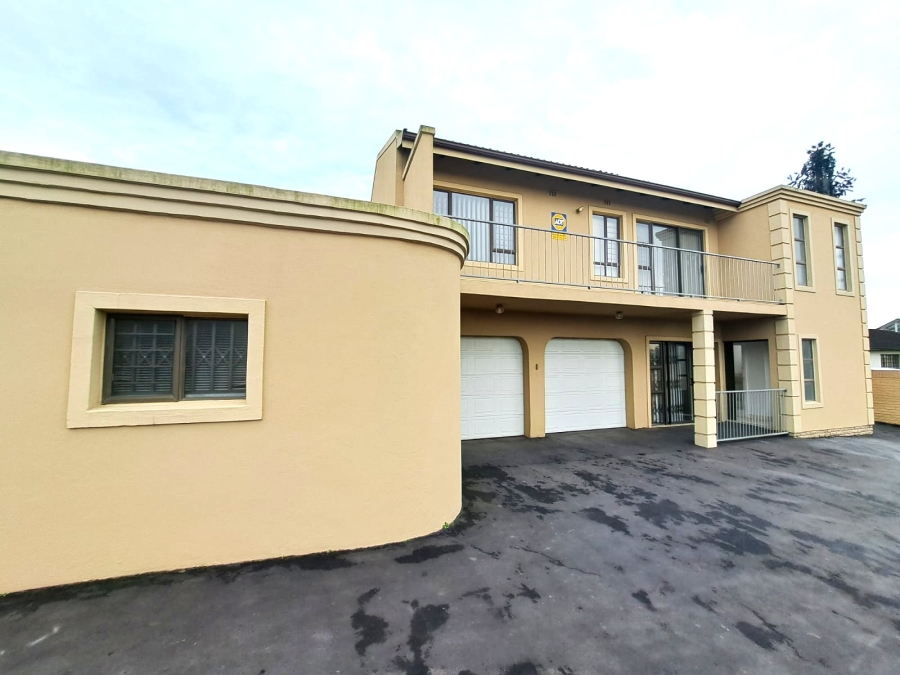 7 Bedroom Property for Sale in Moseley Park KwaZulu-Natal