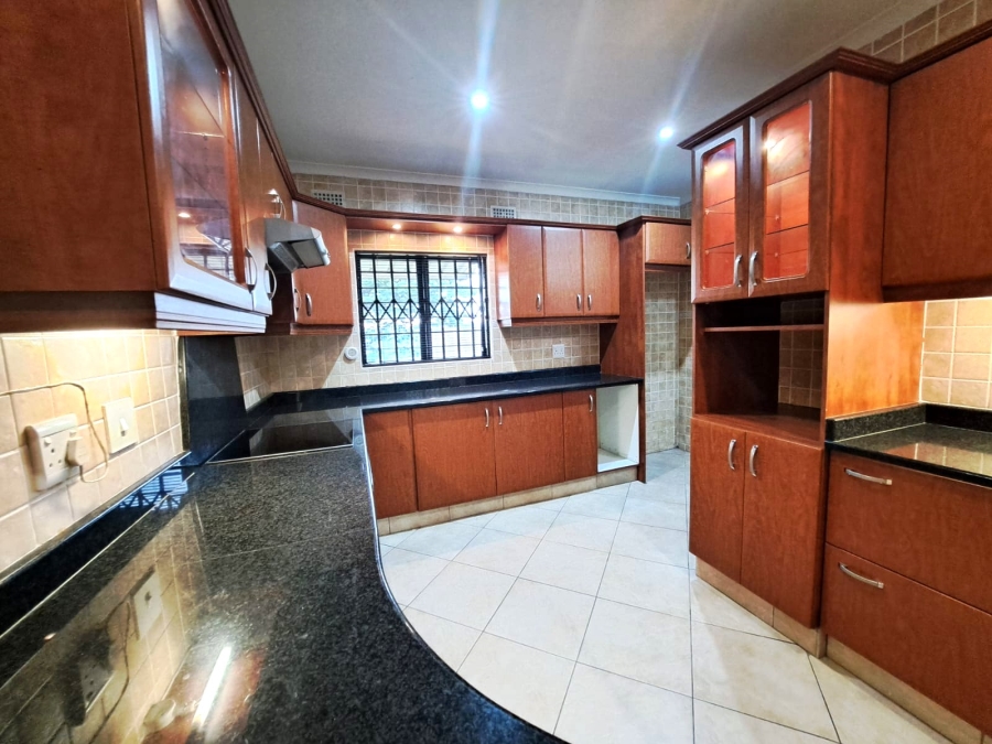 7 Bedroom Property for Sale in Moseley Park KwaZulu-Natal
