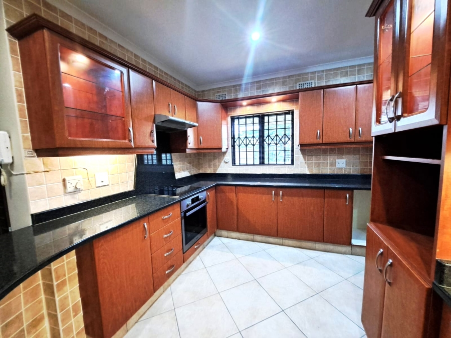7 Bedroom Property for Sale in Moseley Park KwaZulu-Natal