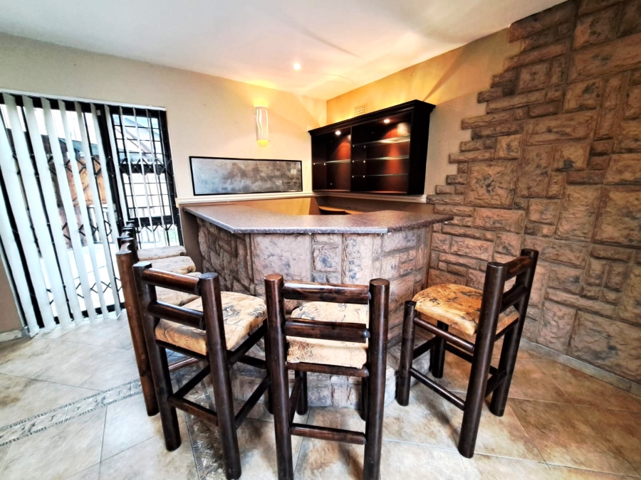 7 Bedroom Property for Sale in Moseley Park KwaZulu-Natal