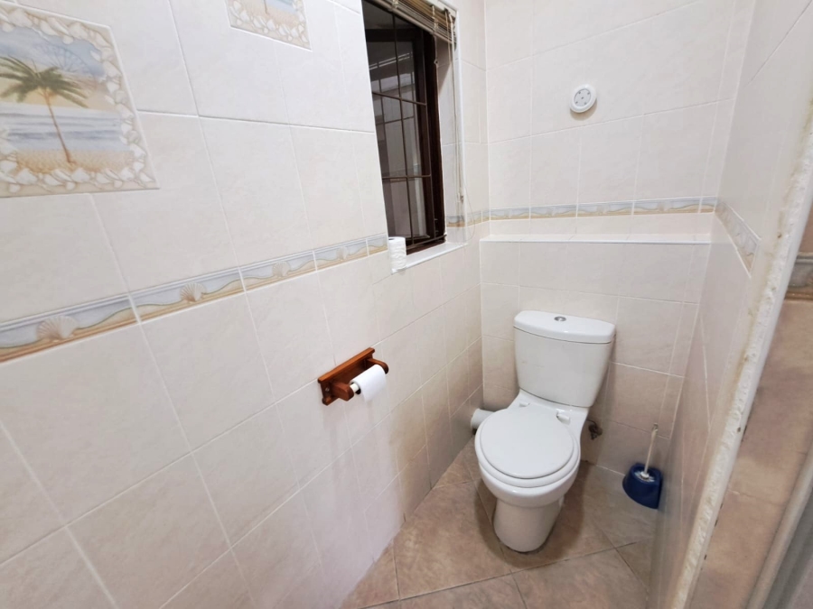 7 Bedroom Property for Sale in Moseley Park KwaZulu-Natal