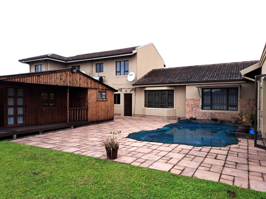 7 Bedroom Property for Sale in Moseley Park KwaZulu-Natal