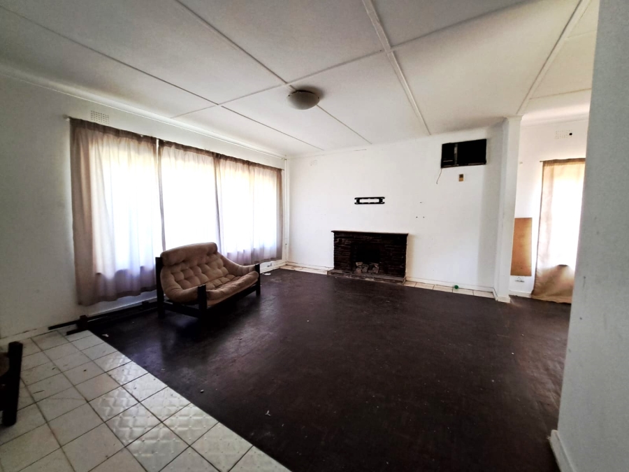 4 Bedroom Property for Sale in Farningham Ridge KwaZulu-Natal