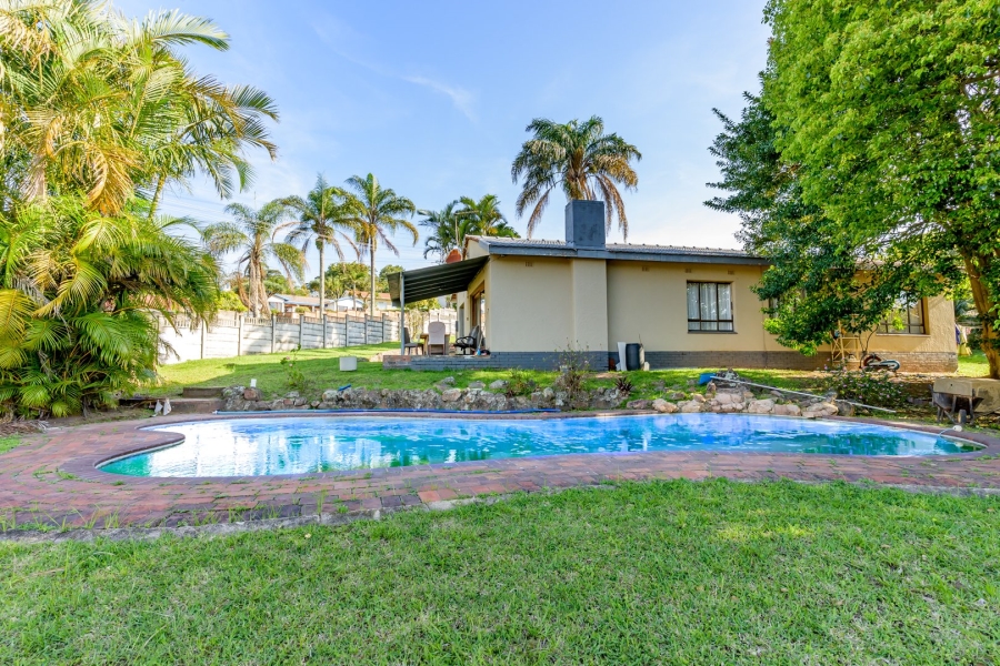 3 Bedroom Property for Sale in Highlands Hills KwaZulu-Natal